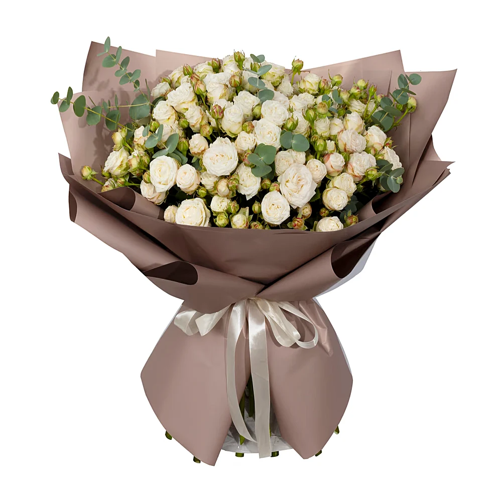 35 белых пионовидных кустовых роз