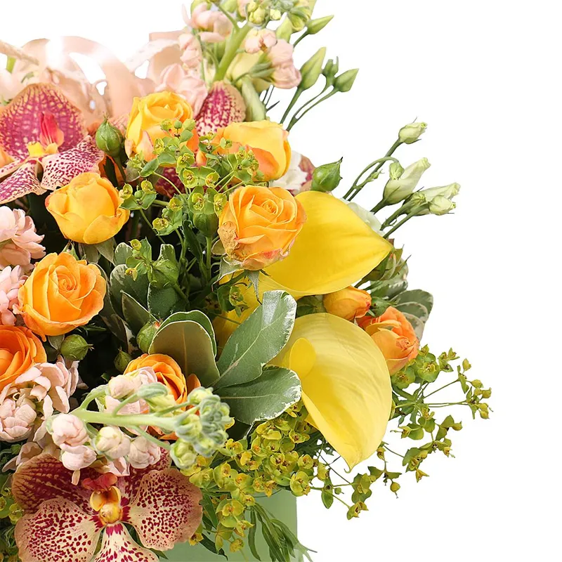 Цветы в коробке