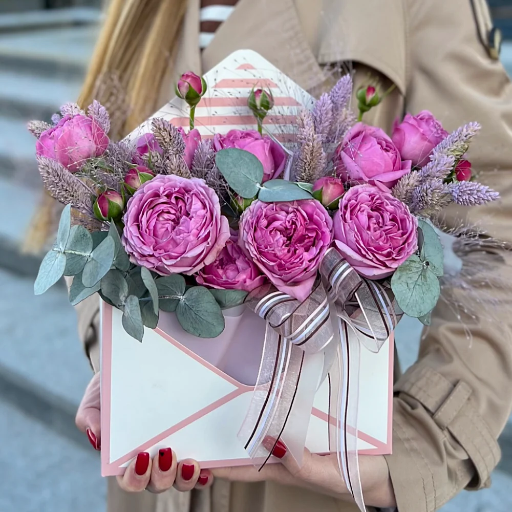 Композиция в конверте