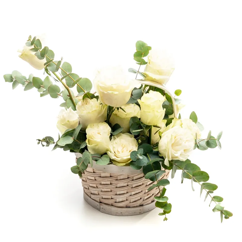 Корзина с цветами